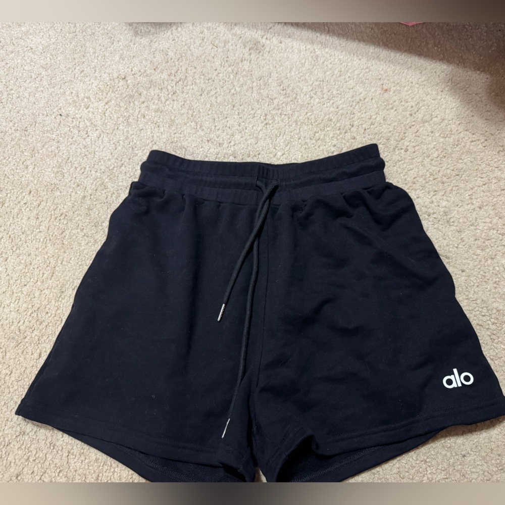 ALO Yoga Women's Black Athletic Shorts